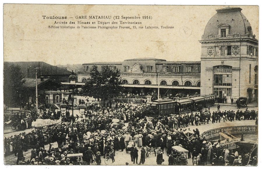 Toulouse, Arrivée des blessés et départ des territoriaux - Archives municipales de Toulouse 