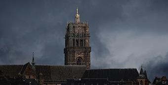Le clocher par temps d’orage 