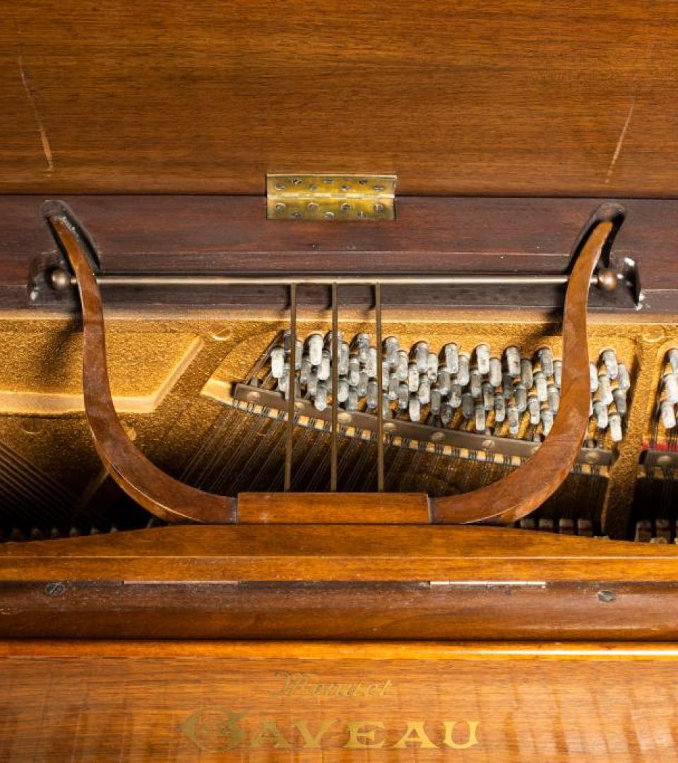 Pupitre-lyre réplique du piano Gaveau « Menuet », 1940.