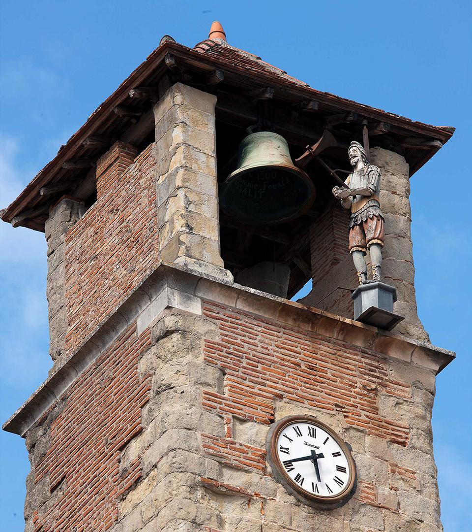 Le jaquemart de l'église Saint-Alain de Lavaur (81)