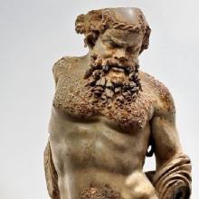 Statue représentant Silène, compagnon du dieu Bacchus, marbre, Ier siècle de notre ère - Musée Narbo Via. Narbonne (11)