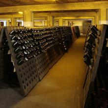 Espace dédié à la maturation des bouteilles, coopérative vinicole, Limoux (11)