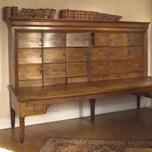 Armoire ; pupitre, palais de Justice, Cahors (46)