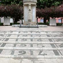 Monument aux morts de la guerre de 1914-1918, de la guerre de 1939-1945, de la guerre d'Indochine et de la guerre d'Algérie, Saint-Girons (09)