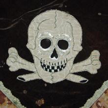 Détail du drap mortuaire, église Saint-Blaise de Saint-Maximin (30)