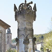 Monument aux morts : le canon de 75, de la guerre de 1914-1918, Camplong (34)