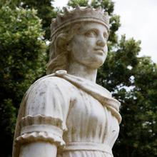 Ensemble de 4 statues : les vertus cardinales, Abbaye de Fontfroide, Narbonne (11)