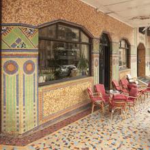 Terrasse du grand Hôtel Broussy, Rodez (12)