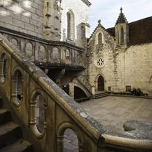 Escaliers et parvis de la cité religieuse, Rocamadour (46)