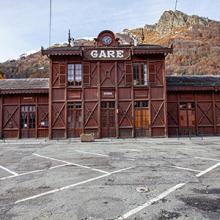 Ancienne gare, pavillon principal , Cauterets (65)