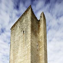 Château fort : tour, Montcuq-en-Quercy-Blanc (46)